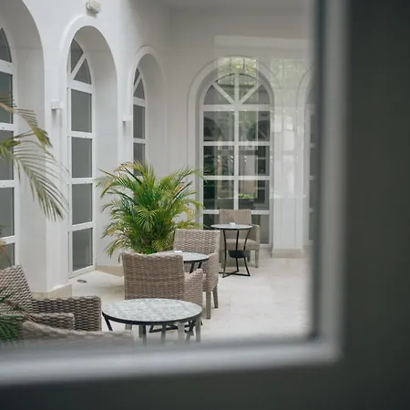 Only Palacio Corredera Hotel *
