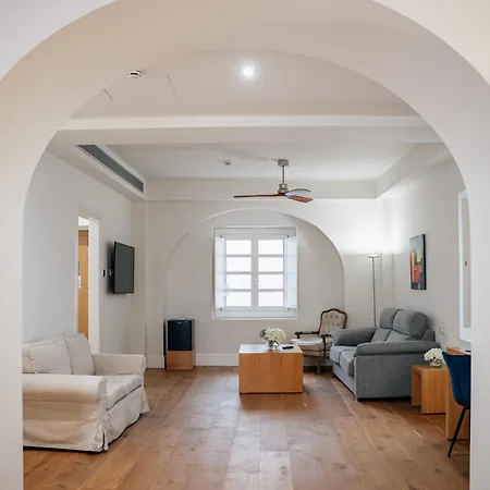 Only Palacio Corredera *